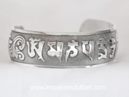 Bracelet tibétain mantra (OM MANI PADME HUNG) largeur 20mm Taille ajustable en métal garanti sans nickel